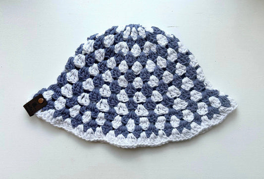 Granny Stitch Bucket Hat